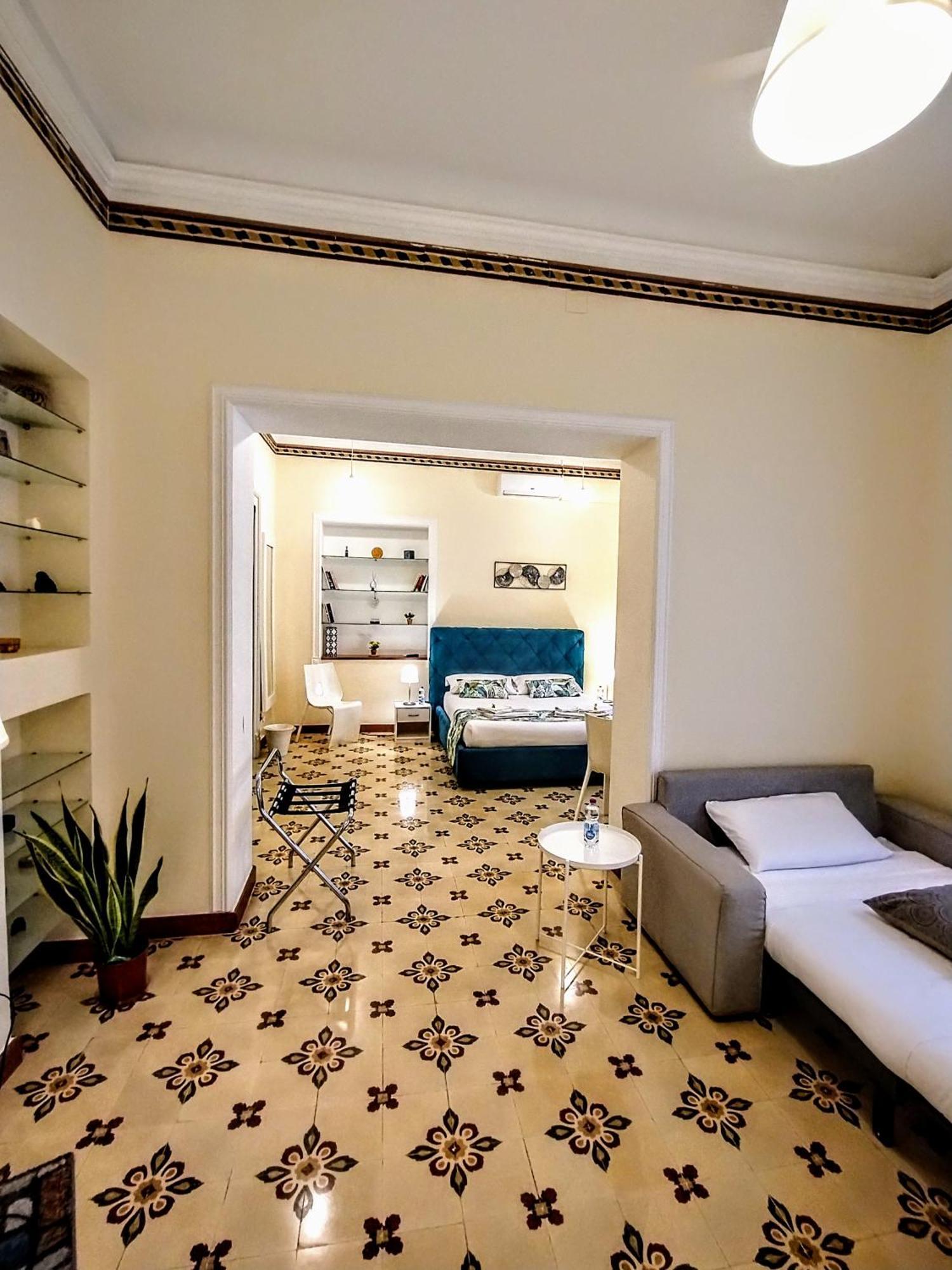 Suleima B&B Messina Centro Kültér fotó