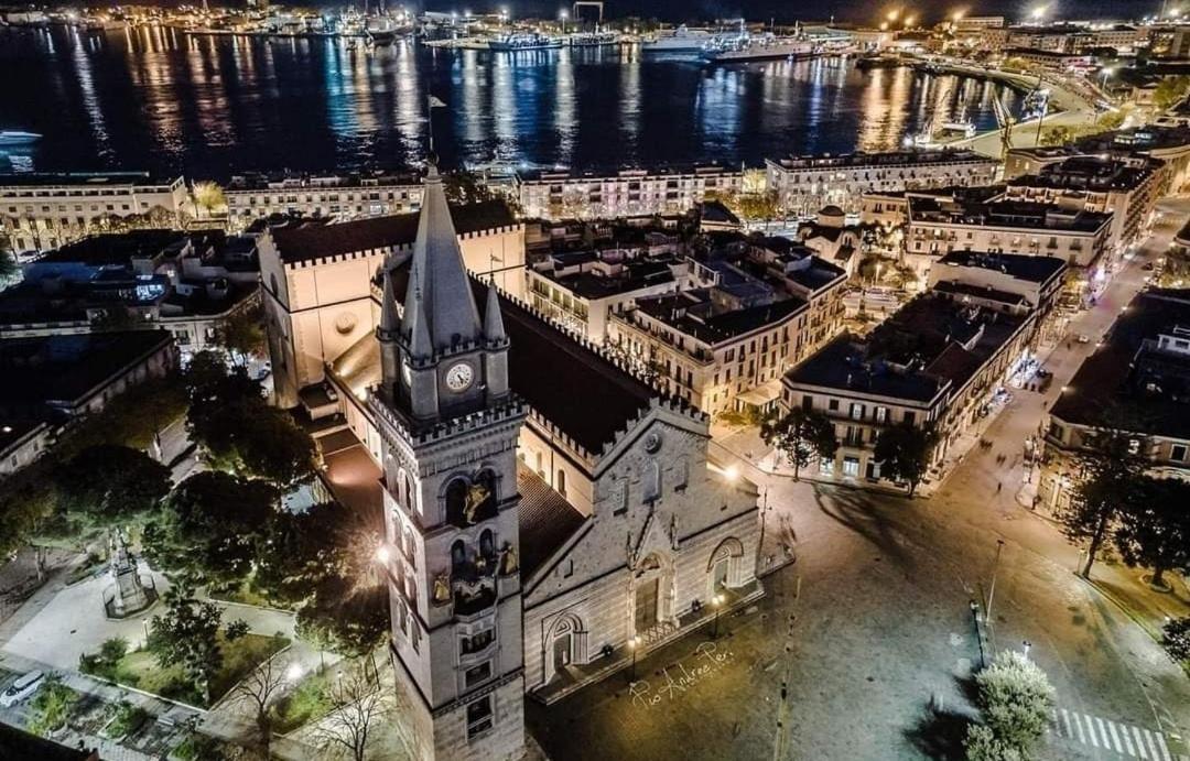 Suleima B&B Messina Centro Kültér fotó