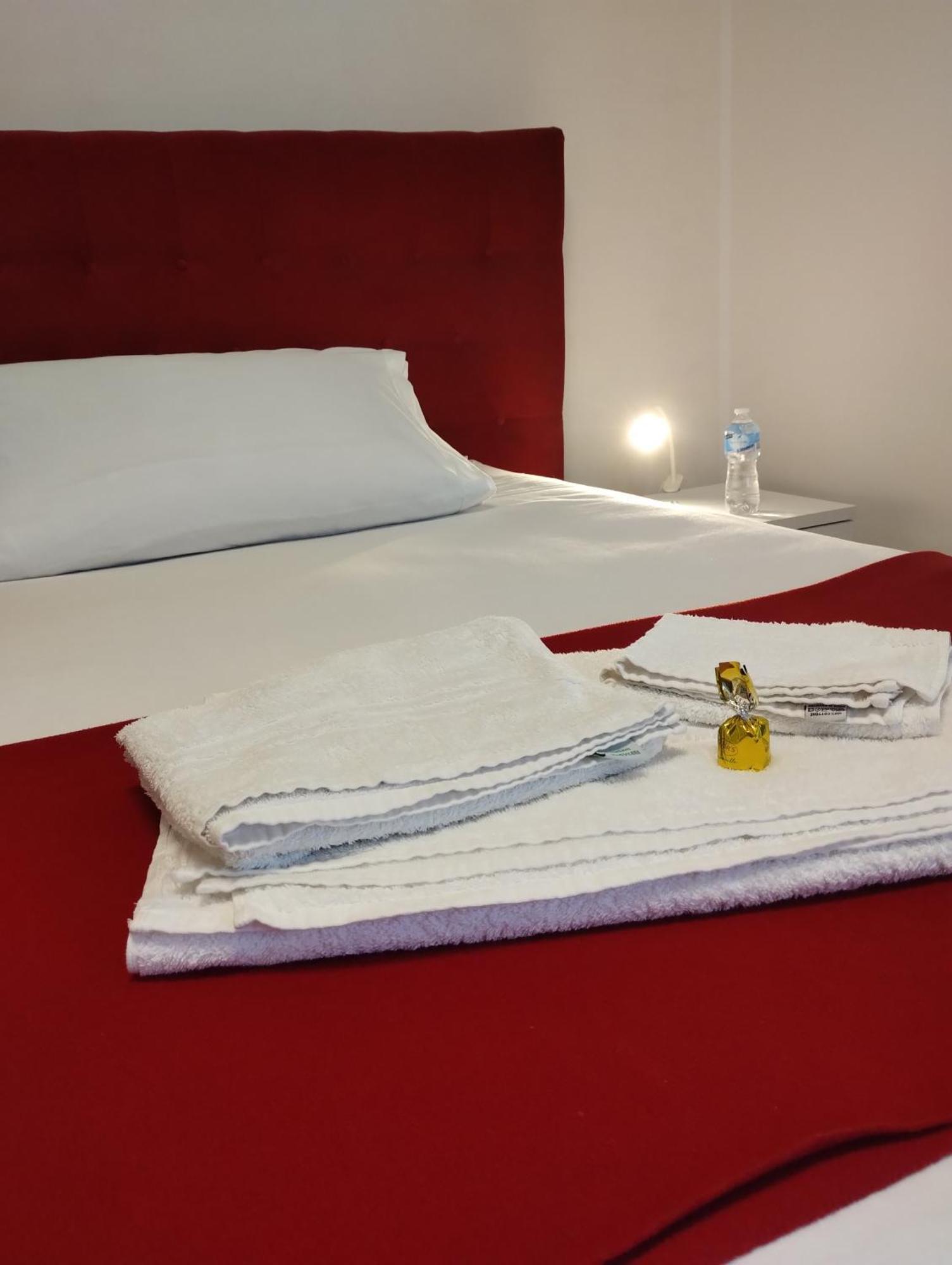 Suleima B&B Messina Centro Kültér fotó