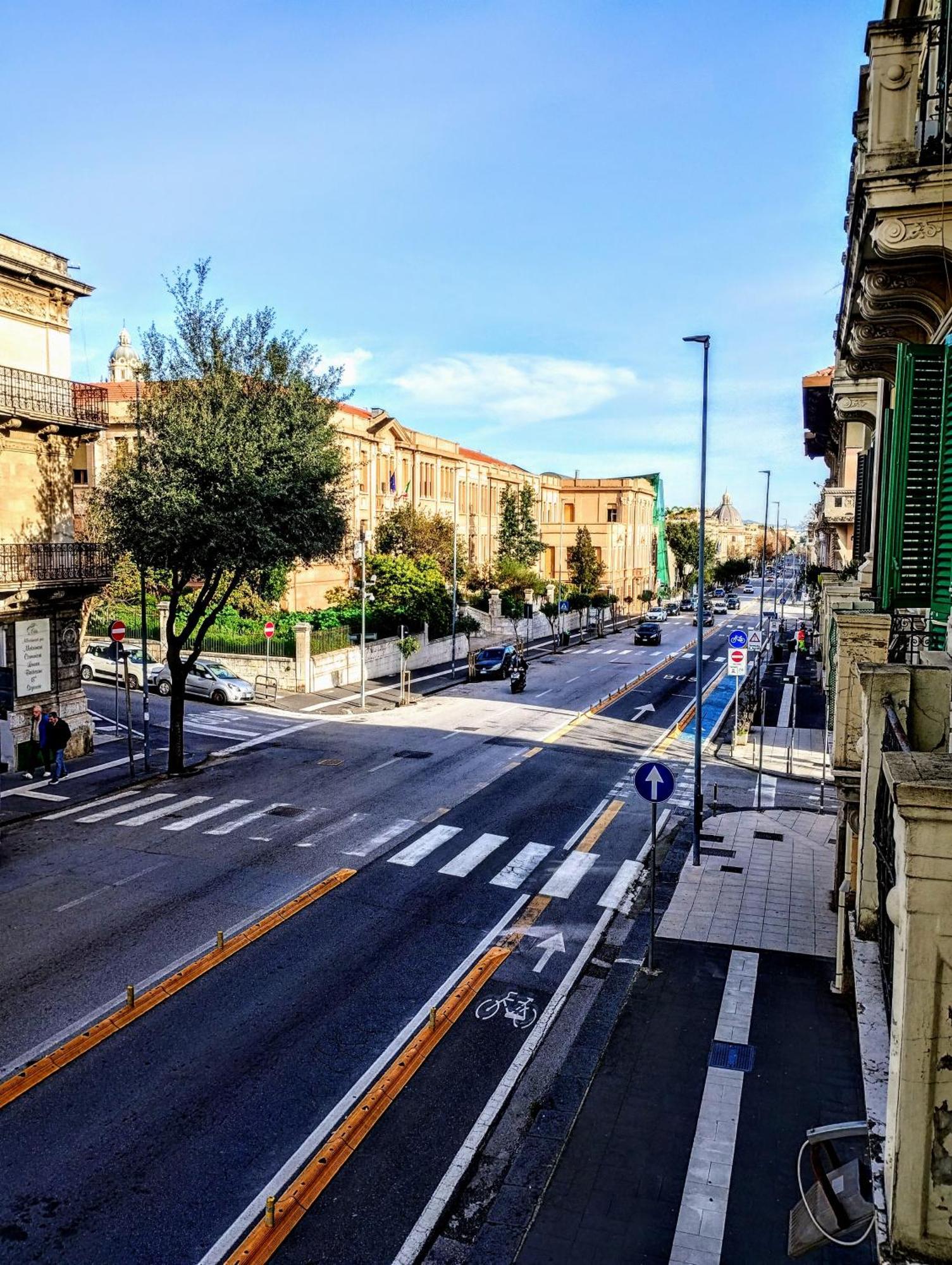 Suleima B&B Messina Centro Kültér fotó